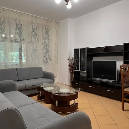 Leonard * Тирана