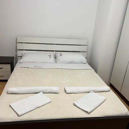 Leonard Apartment Tirana